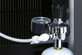 CO2 Regulator With Gauge - For Borg & Overstrom Sparkling Water Dispensers